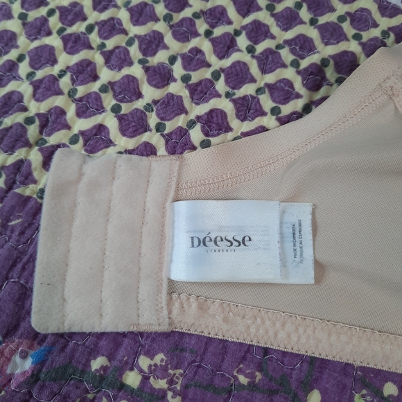 Deesse Nude T-Shirt Bra 42G - Picture 9 of 10